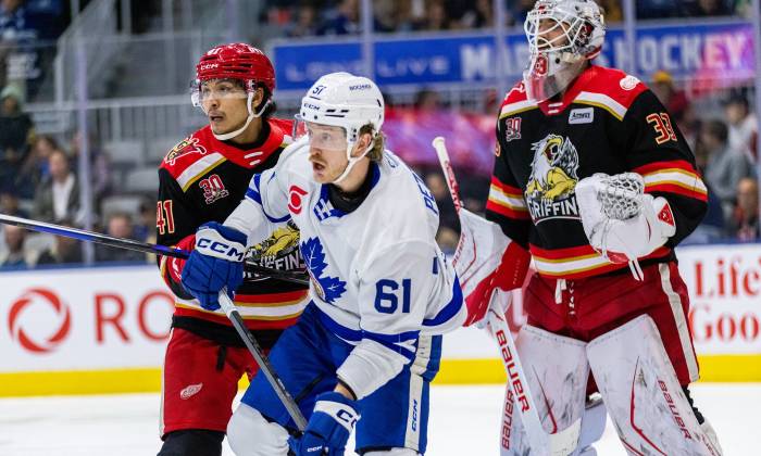 54966980647 2457114e12 k